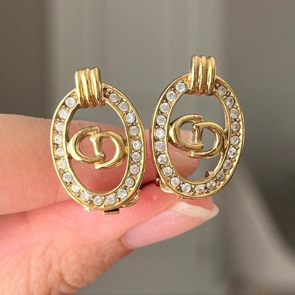 Vintage Christian Dior Classic CD Logo Oval Hollow Rhinestone Gold Clip Earrings - Picture 1 of 8